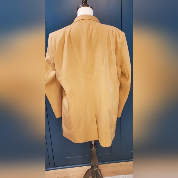 MENS Tan Long Coat with Black Buttons XXL - Picture 4 of 9